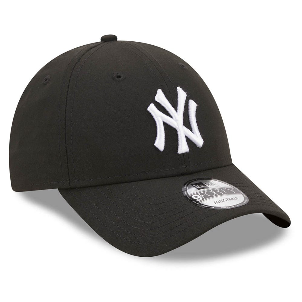 New Era New York Yankees Monochrome Black 9FORTY Adjustable Cap