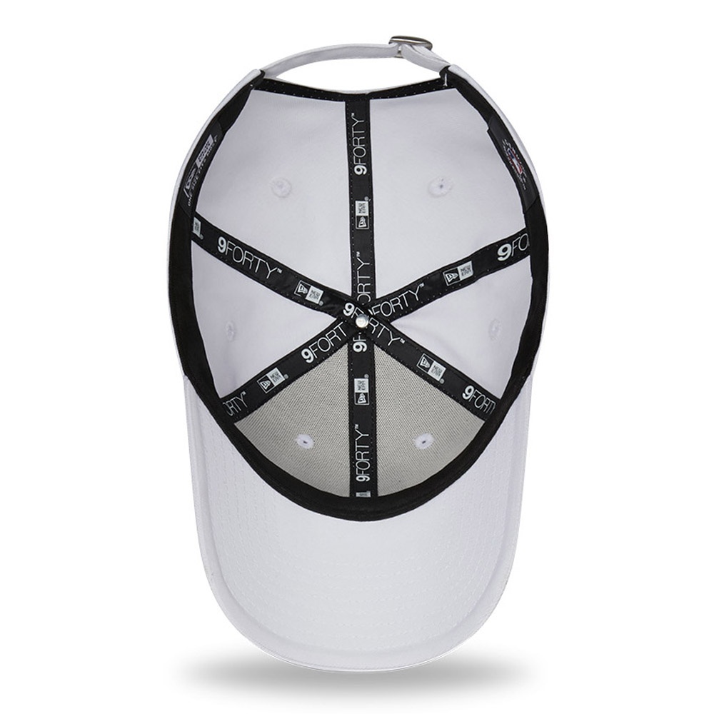 New Era LA Dodgers Logo Infill White 9FORTY Adjustable Cap