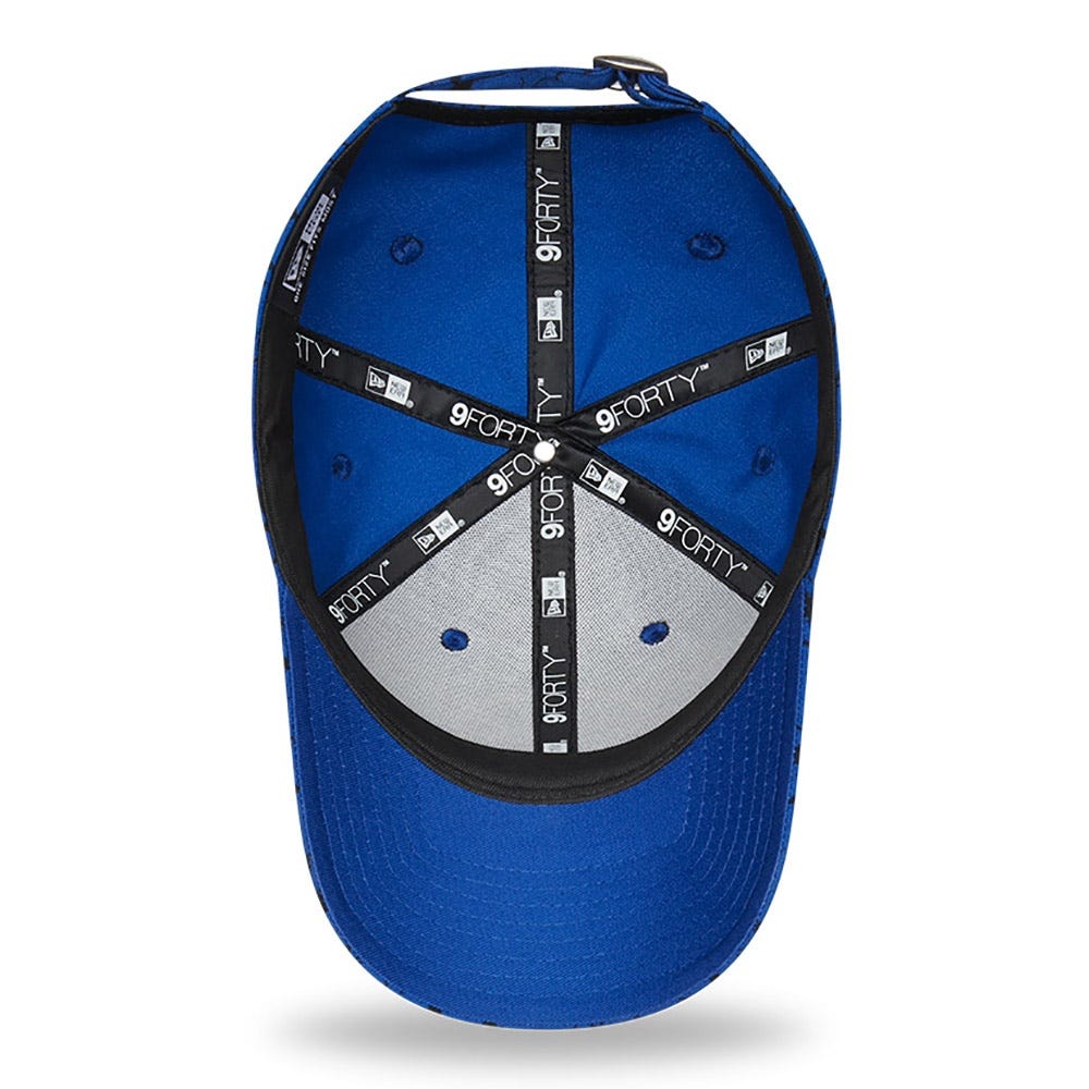 New Era Chelsea Marble FC Lion Crest Blue 9FORTY Adjustable Cap