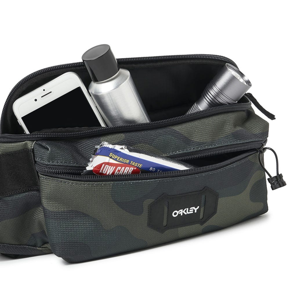 Oakley Street Belt Bag