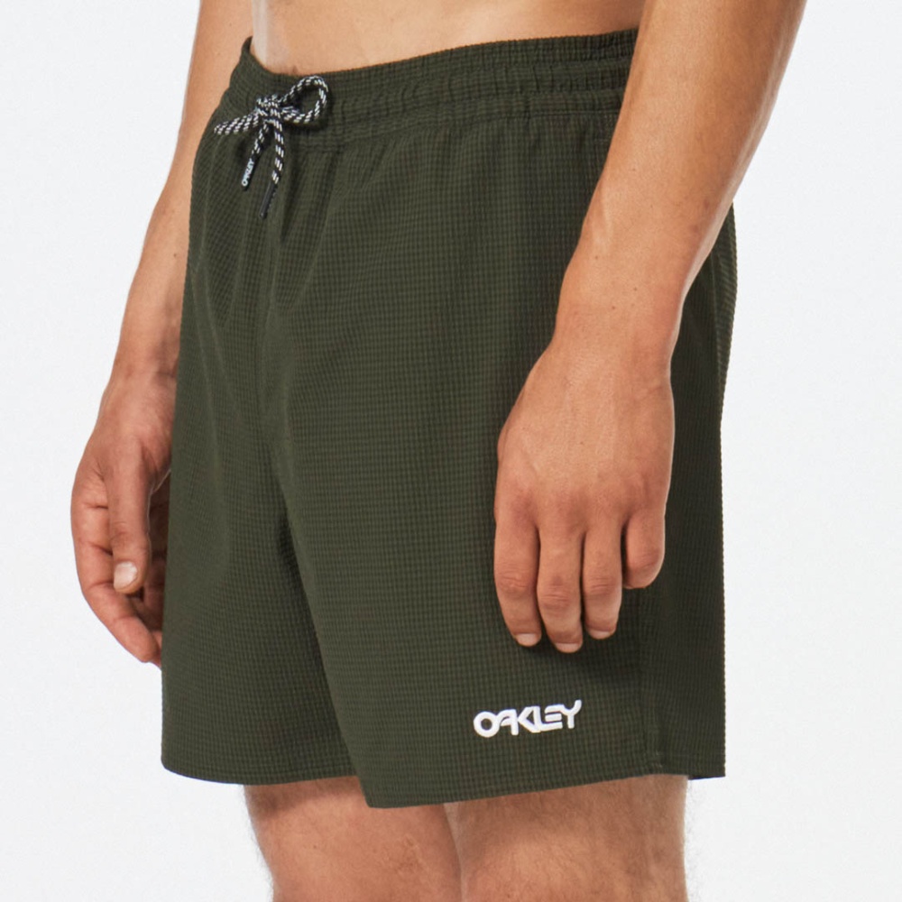 Oakley Seersucker 16" Beach Short in New Dark Brush