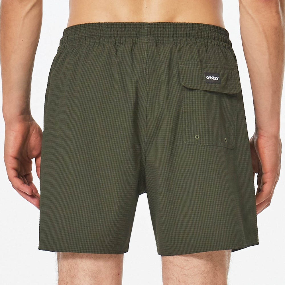 Oakley Seersucker 16" Beach Short in New Dark Brush