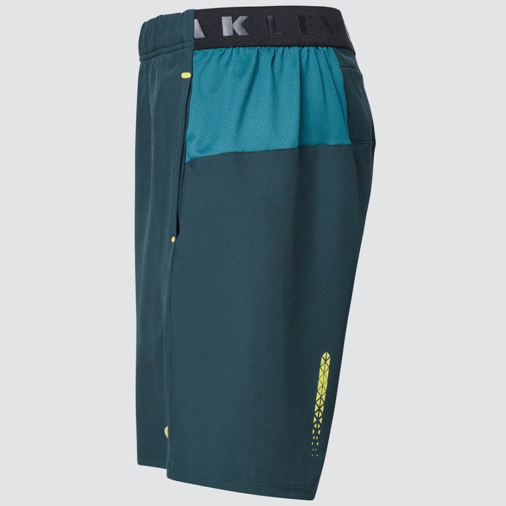 Oakley Performance RC Short in Hunter Green
