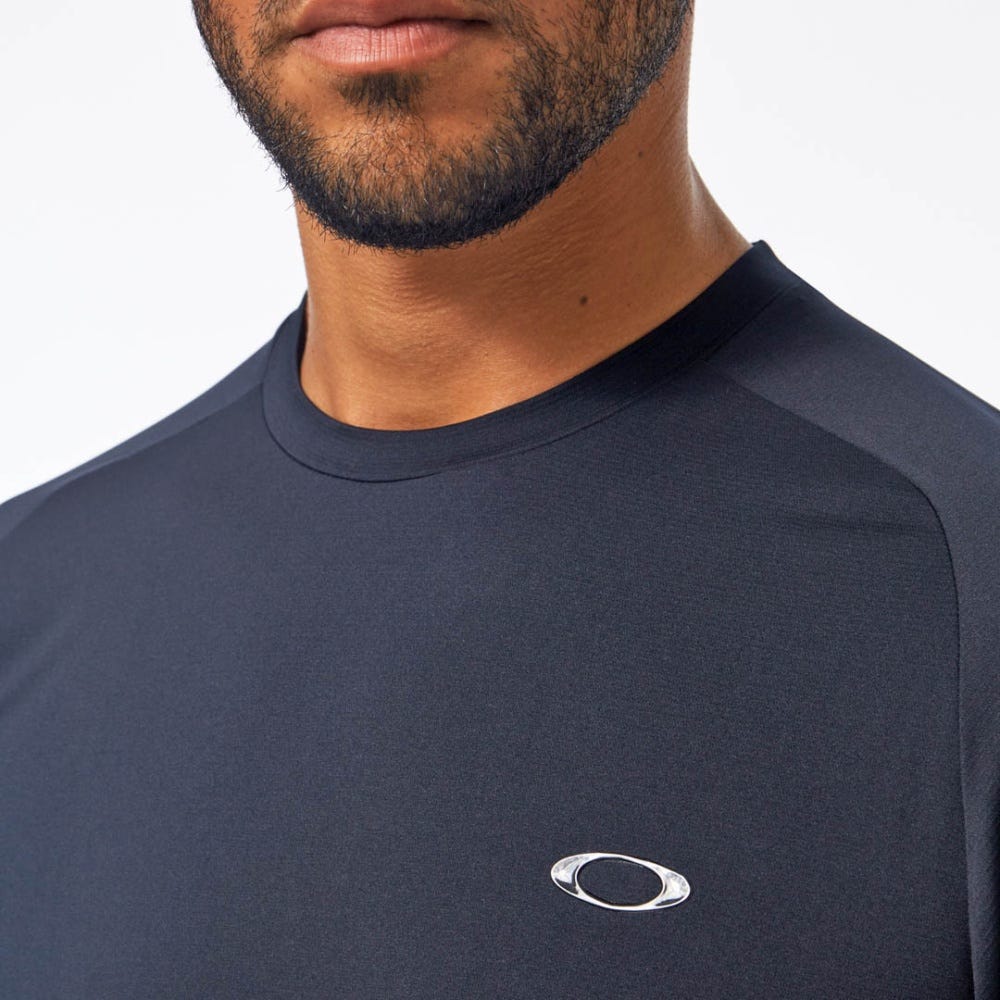 Oakley Performance LS T-Shirt in Blackout