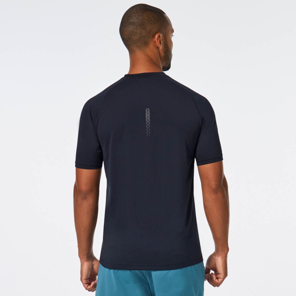 Oakley Performance SS T-Shirt in Blackout