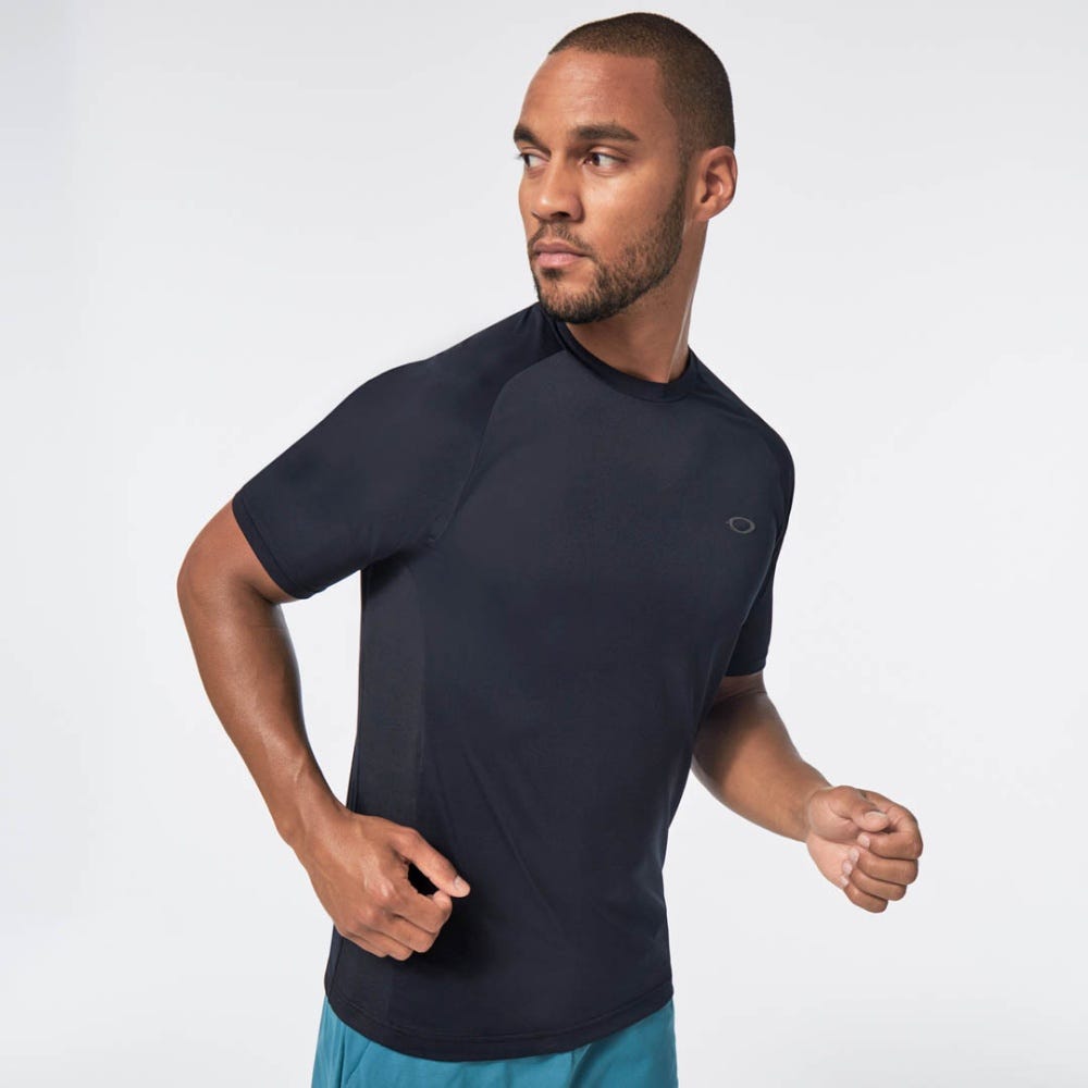 Oakley Performance SS T-Shirt in Blackout