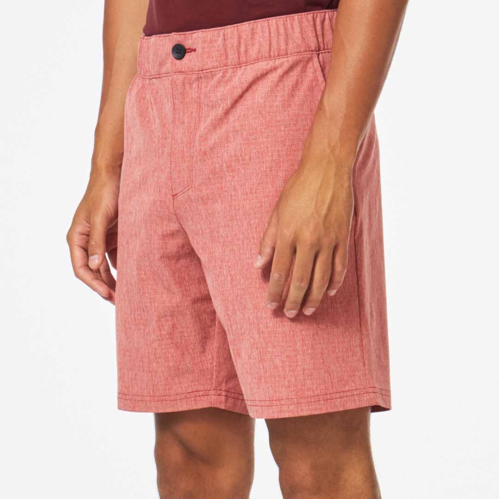 Oakley Adventure Chino Short in Iron Red Heather