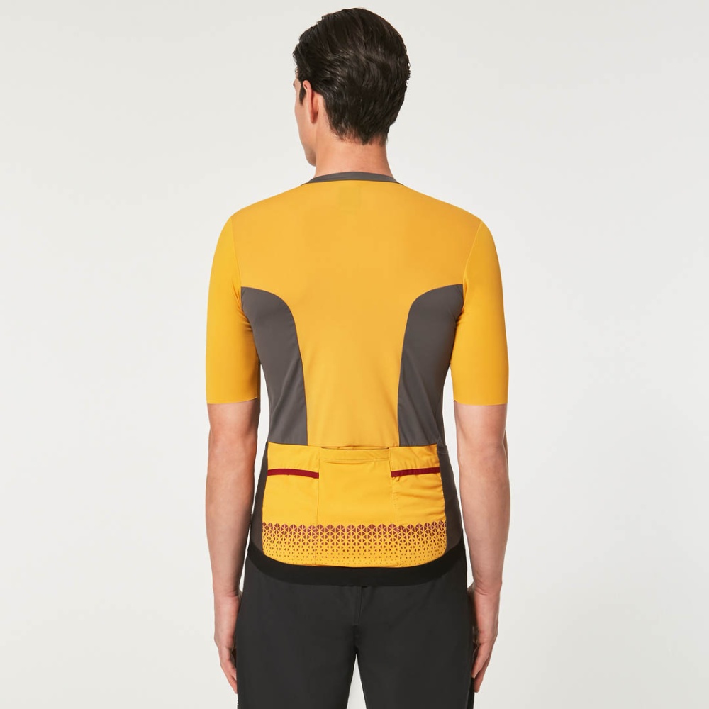 Oakley Point To Point Jersey for Cycling in Amber Yellow