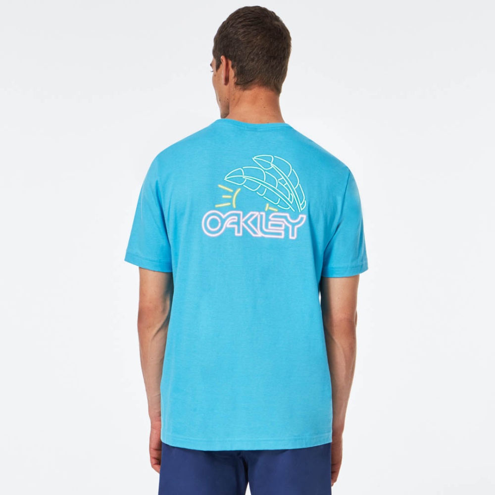 Oakley Sunrise B1B T-Shirt in Bright Blue