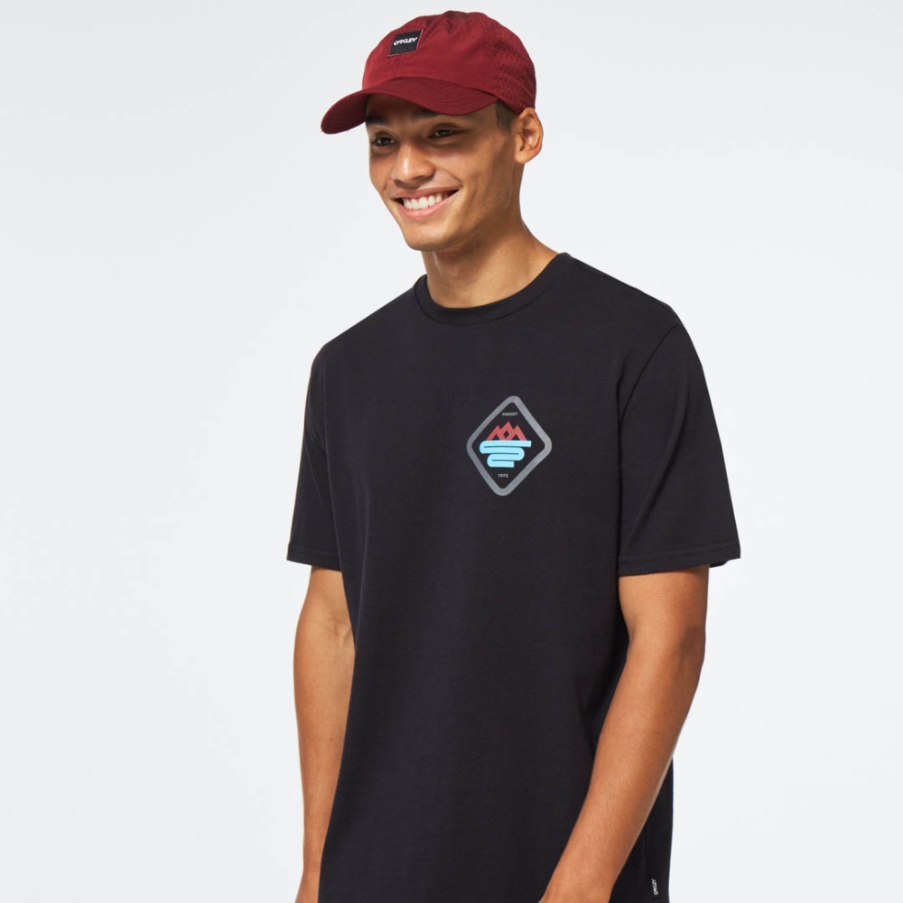 Oakley 1975 Short Sleeve T-Shirt in Blackout