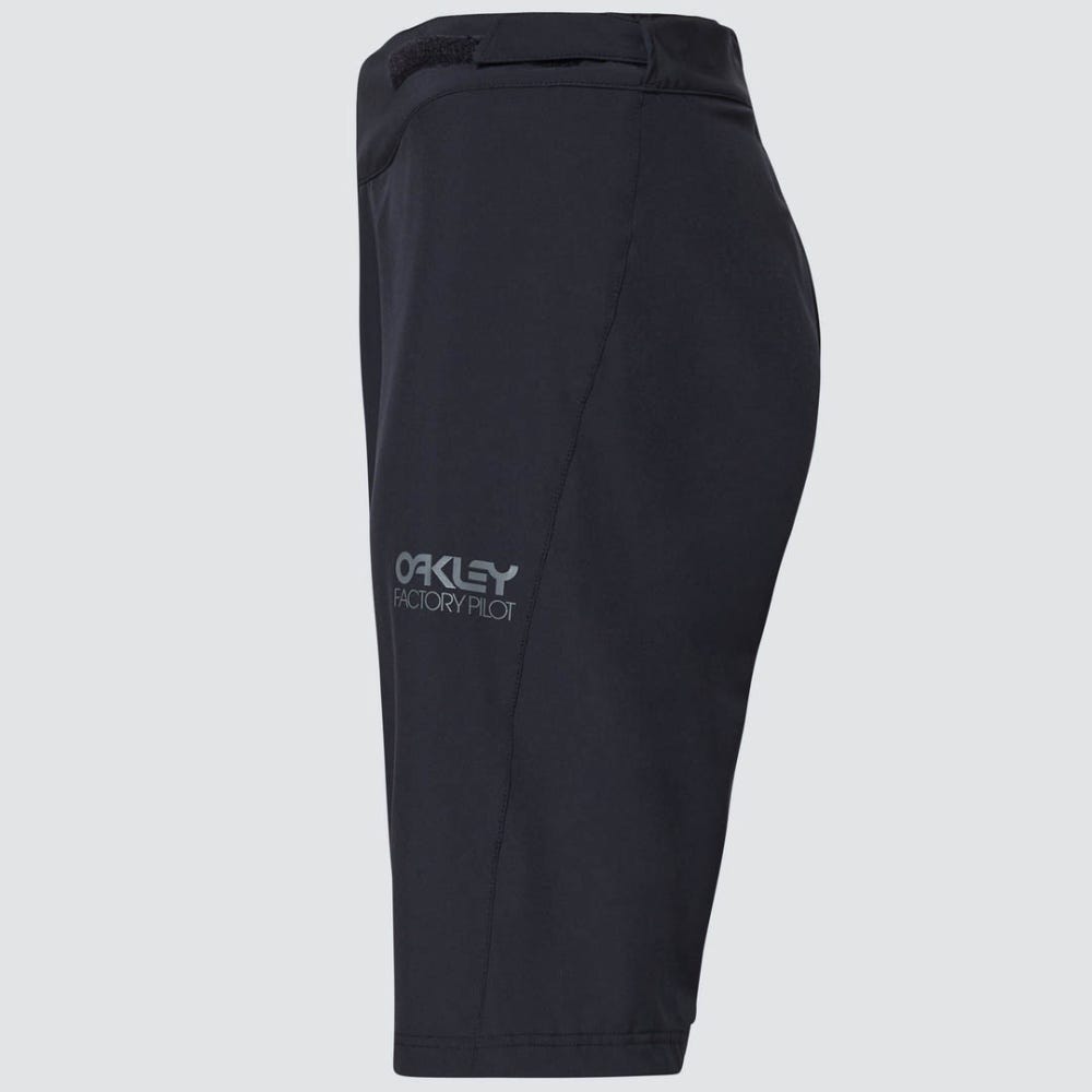 Oakley Factory Pilot Lite Short for Cycling in Blackout