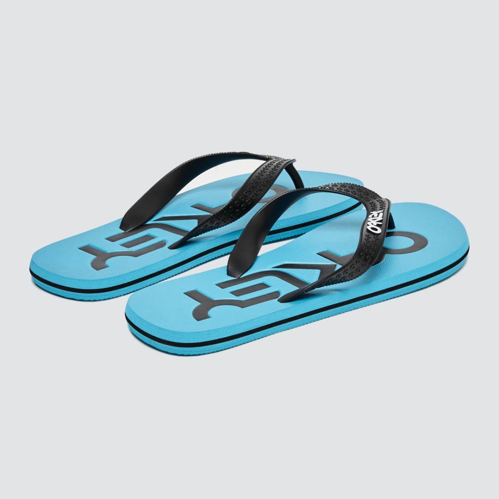 Oakley College Flip Flop in Bright Blue