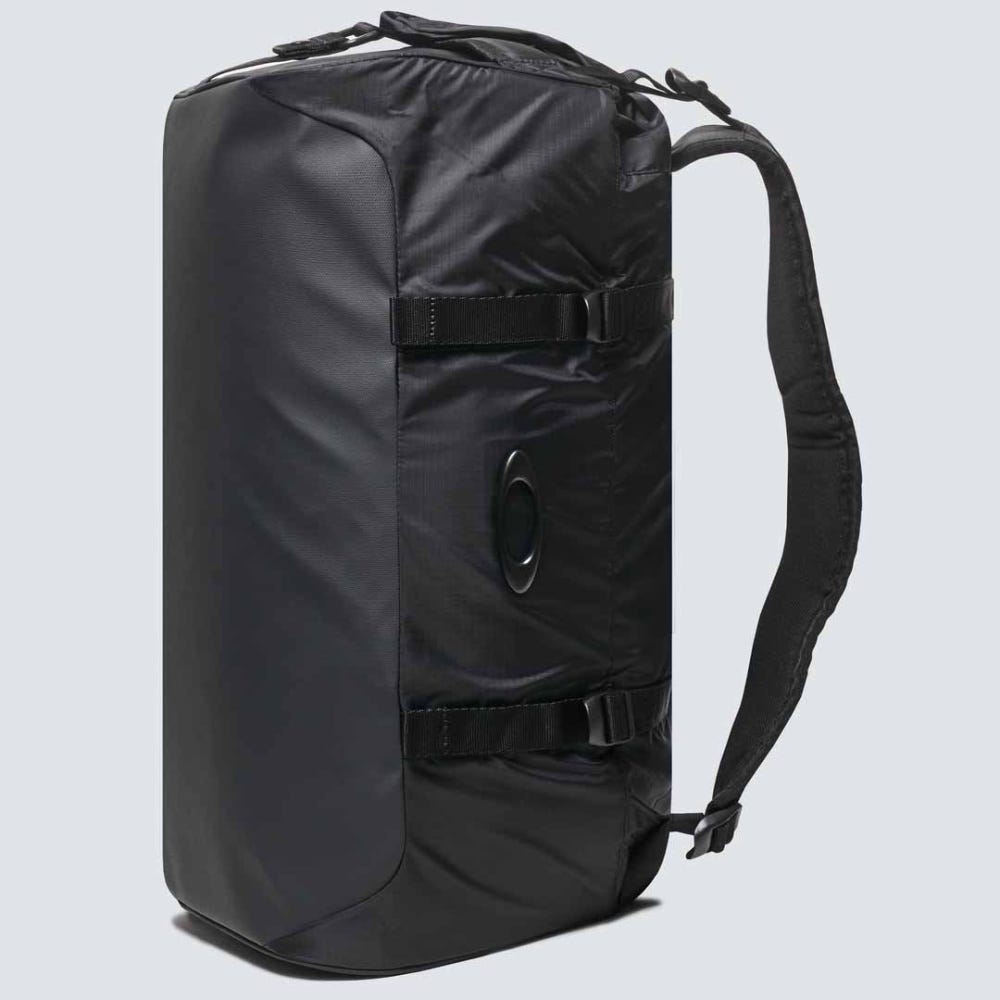 Oakley Outdoor Duffle Bag in Blackout