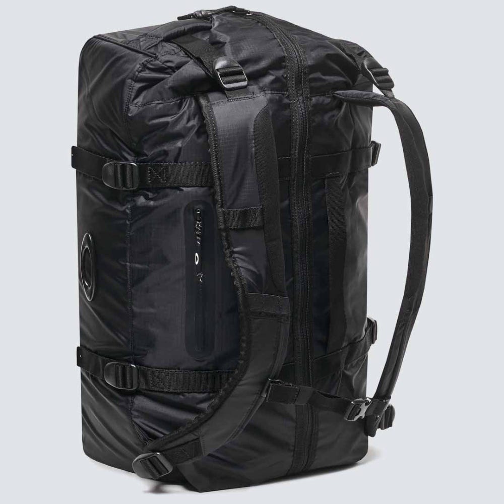 Oakley Outdoor Duffle Bag in Blackout