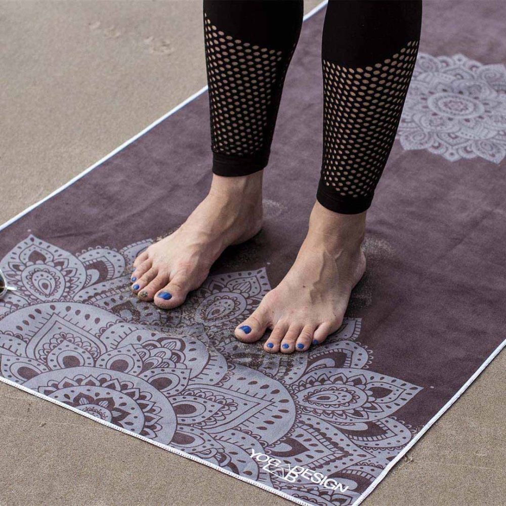Yoga Design Lab Mat Yoga Towel in Mandala Black