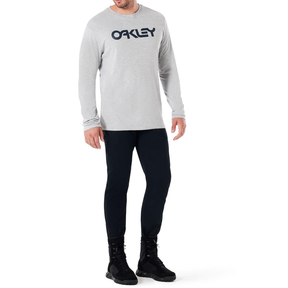 Oakley Mark II Long Sleeve T-Shirt in Granite Heather