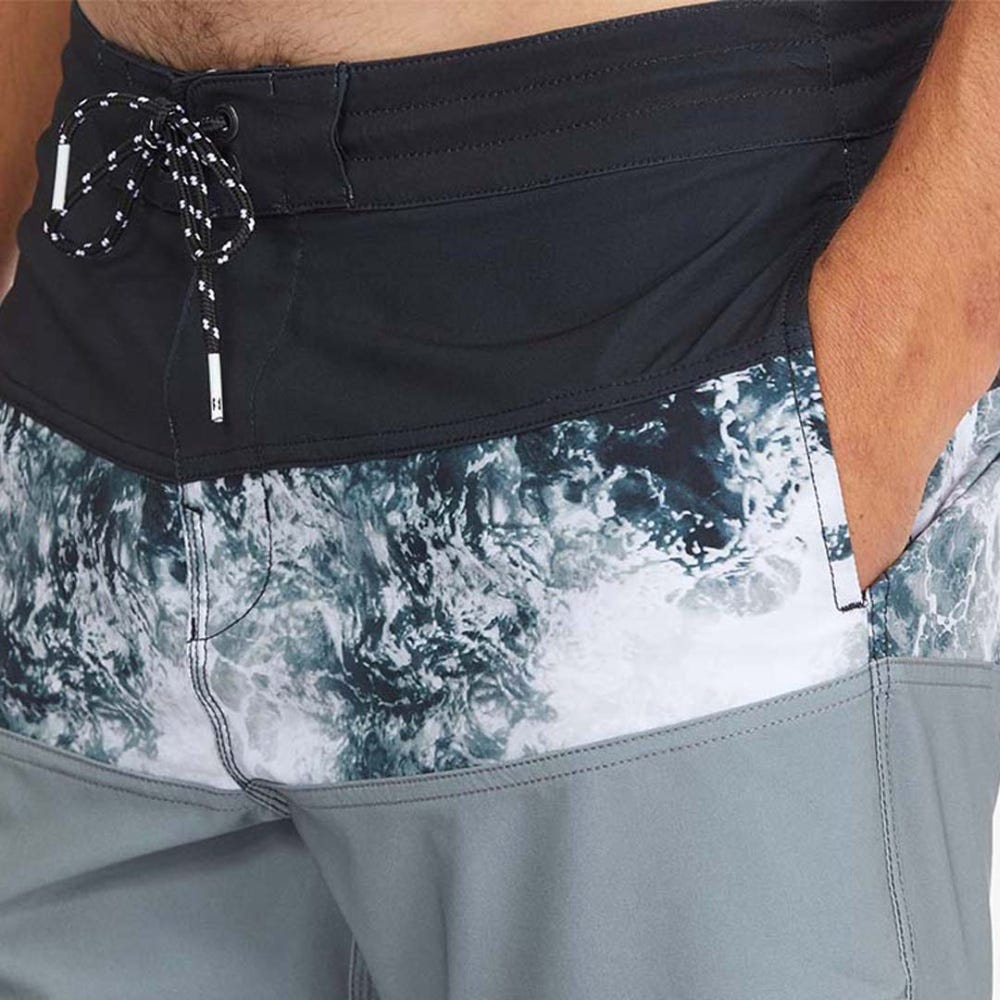 Billabong Tribong Lt M Boardshort In Stealth