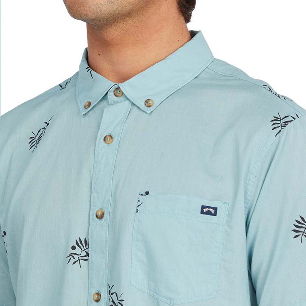 Billabong Sundays Mini Ss M Shirt In Smoke Blue