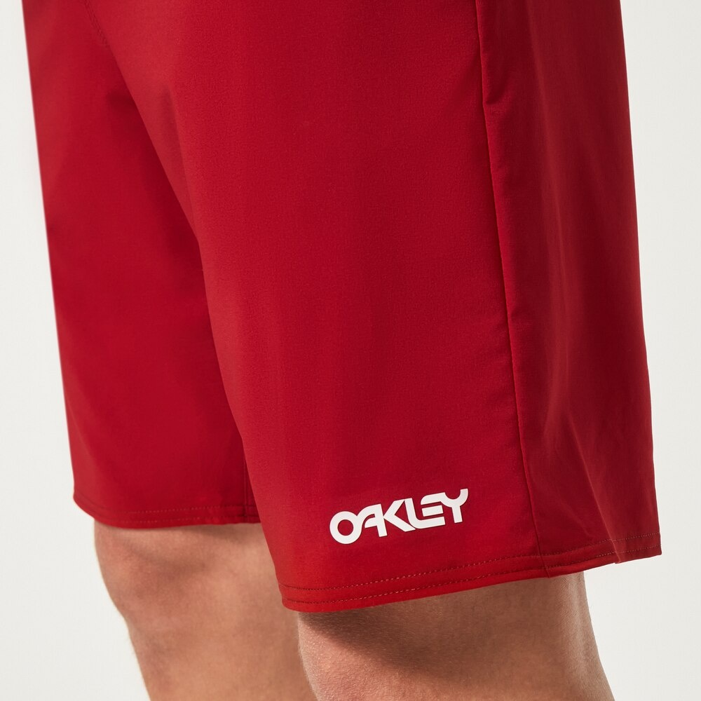 Oakley Double Up 20 Rc Boardshorts In Red Line/Iron Red