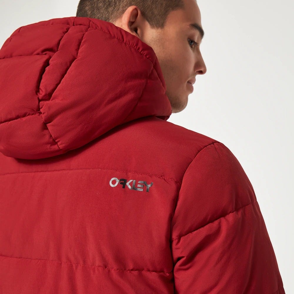 Oakley Tahoe Puffy Rc Jacket In Iron Red