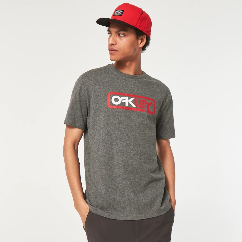 Oakley Locked In B1B Tee In New Athletic Grey