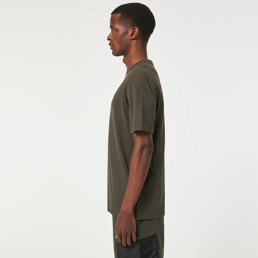 Oakley Locked In B1B Tee In New Dark Brush