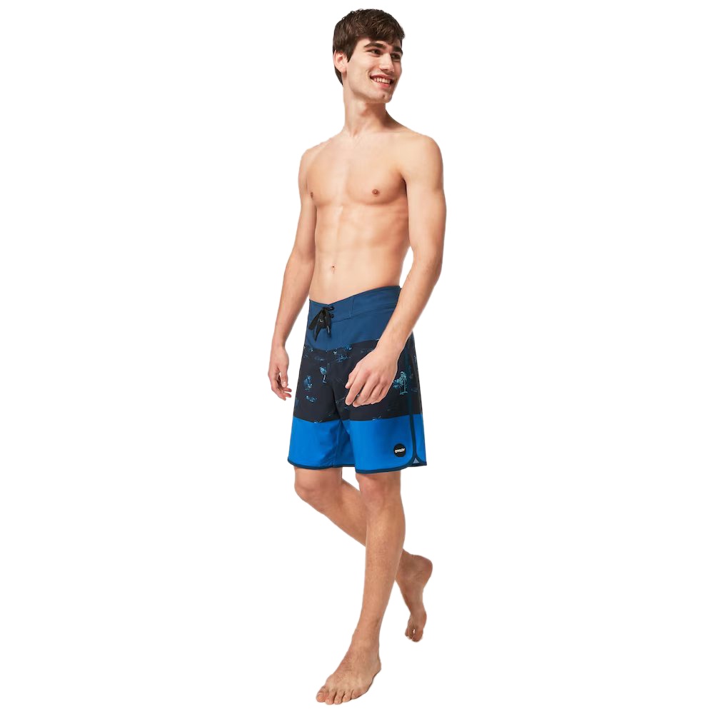 Oakley Tropics St 19"Rc Boardshort In Palms Stripe Blue