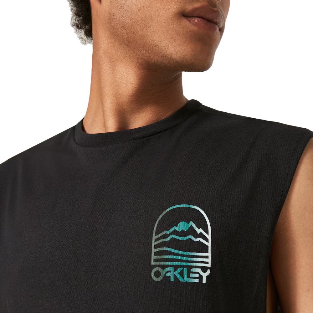 Oakley Gradient Mountain B1B Tank In Blackout