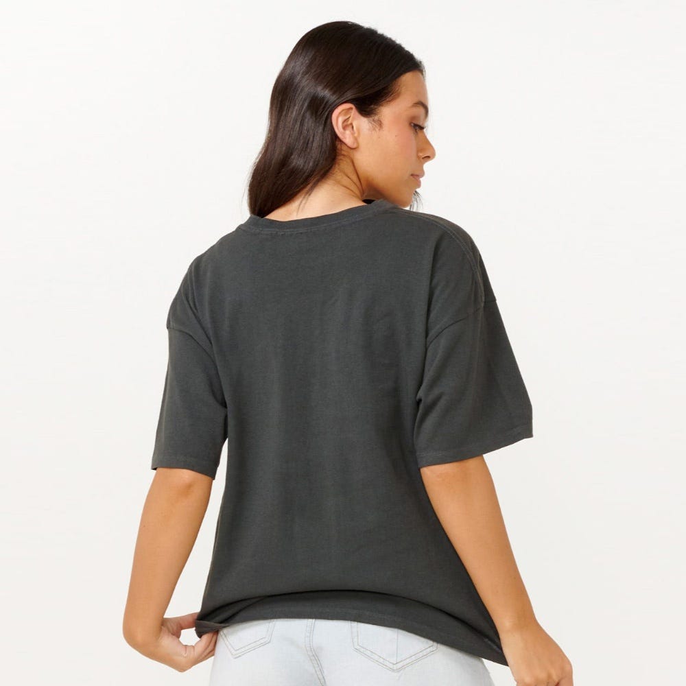 Souvenirs Heritage Tee - Women